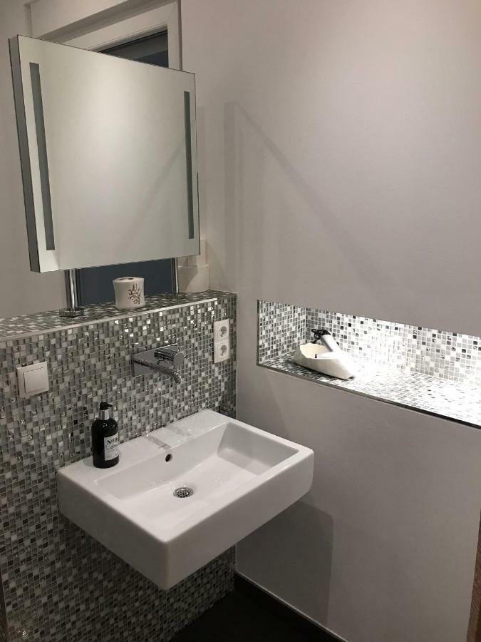 Modernes Apartment - Neustadt/Weinstrasse Stadt Neustadt an der Weinstraße 외부 사진